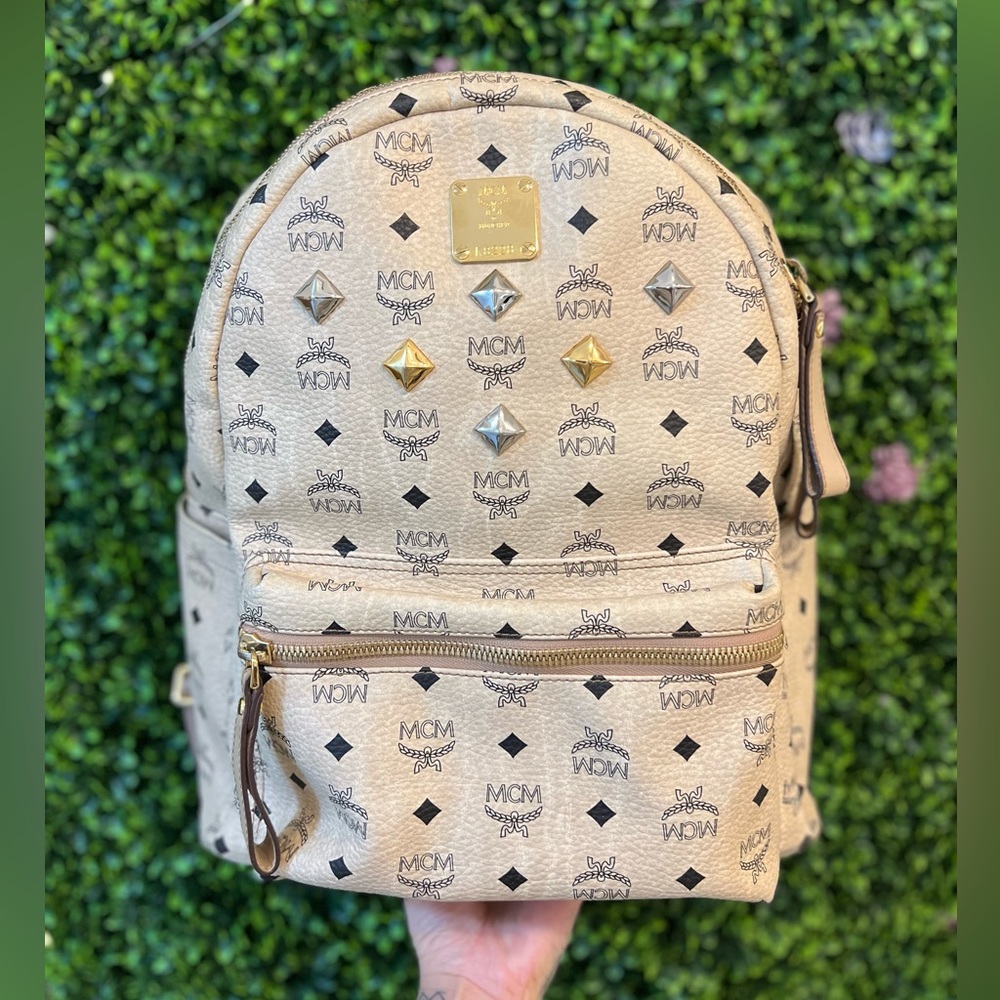 MCM Medium Studded Stark backpack